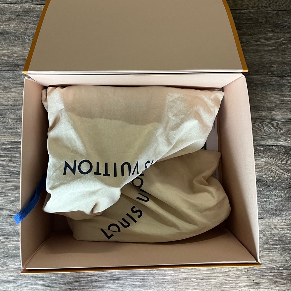 Louis Vuitton X Timberland Boots - Picture 12 of 15
